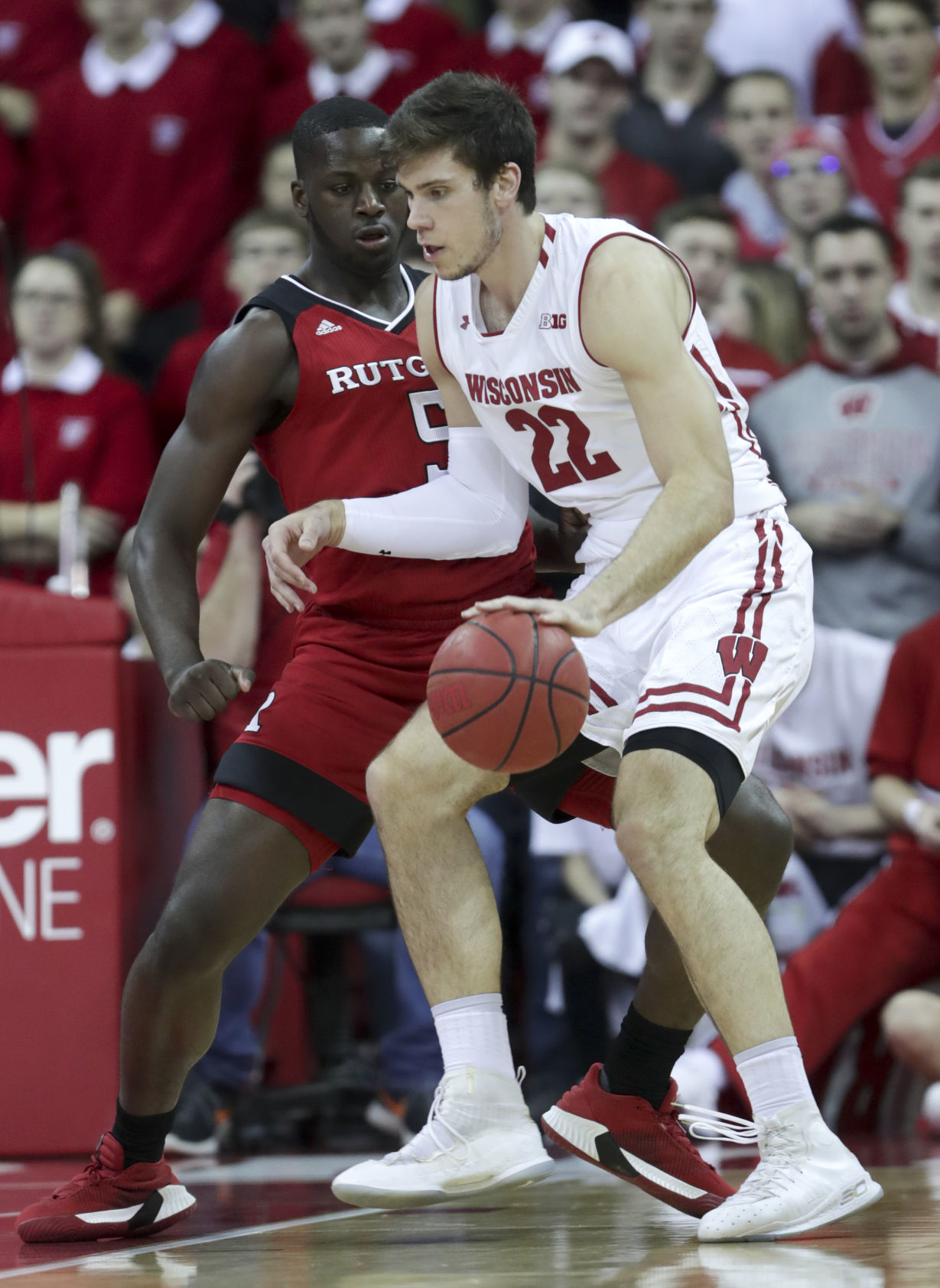 Badgers 69, Scarlet Knights 64